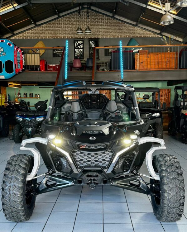 CAN AM MAVERICK R - Image 4