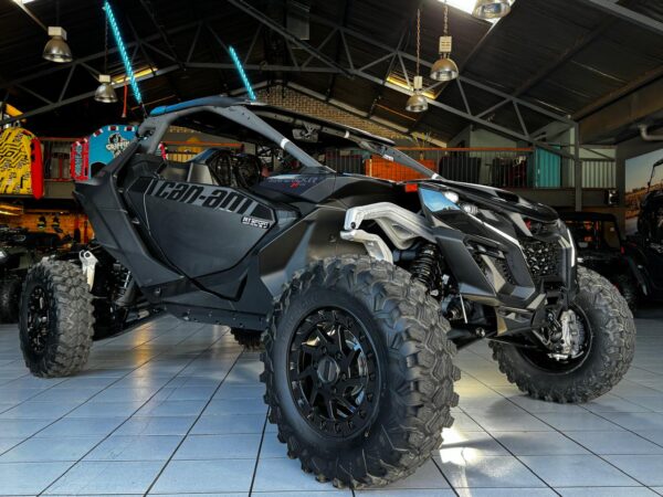 CAN AM MAVERICK R - Image 6