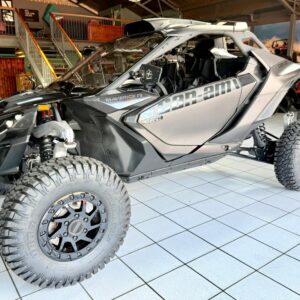 CAN AM MAVERICK R