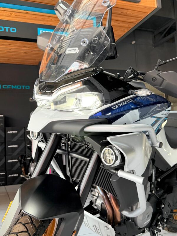 CF MOTO MT 800 - Image 5