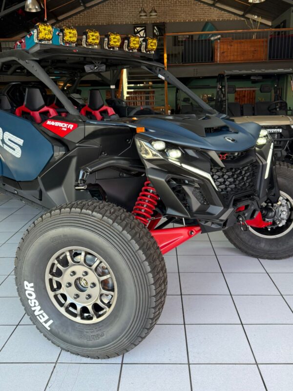 CAN-AM MAVERICK R MAX X RS - Image 16