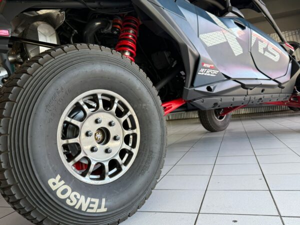 CAN-AM MAVERICK R MAX X RS - Image 17