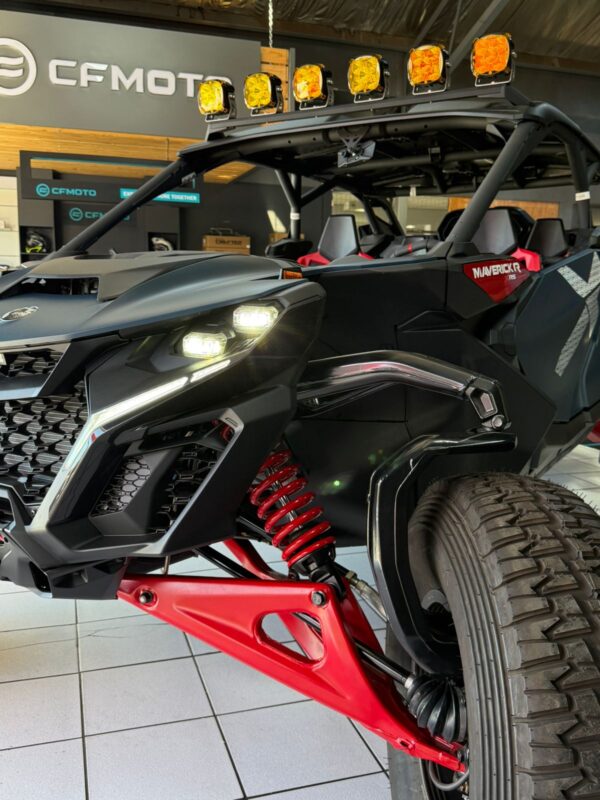 CAN-AM MAVERICK R MAX X RS - Image 4