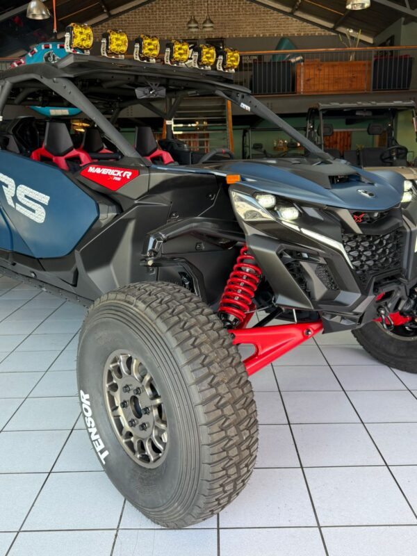 CAN-AM MAVERICK R MAX X RS - Image 8