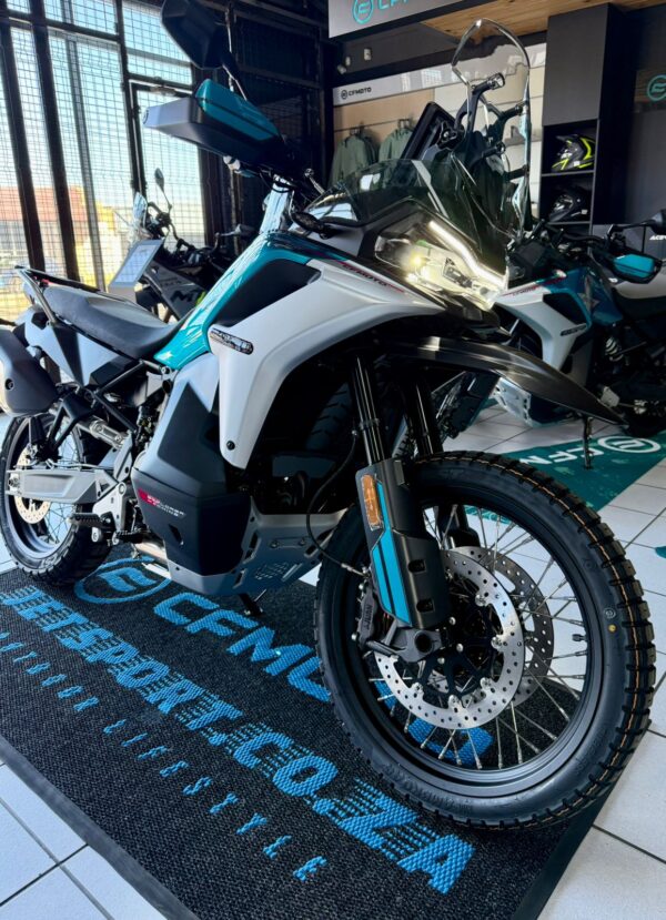 CF MOTO MT-X 800 - Image 3